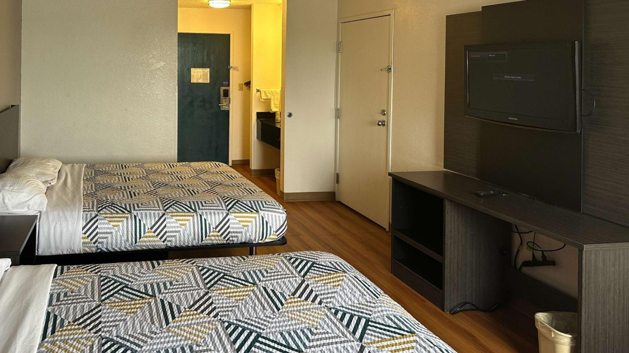 Motel 6-Waterloo, Ia Екстер'єр фото