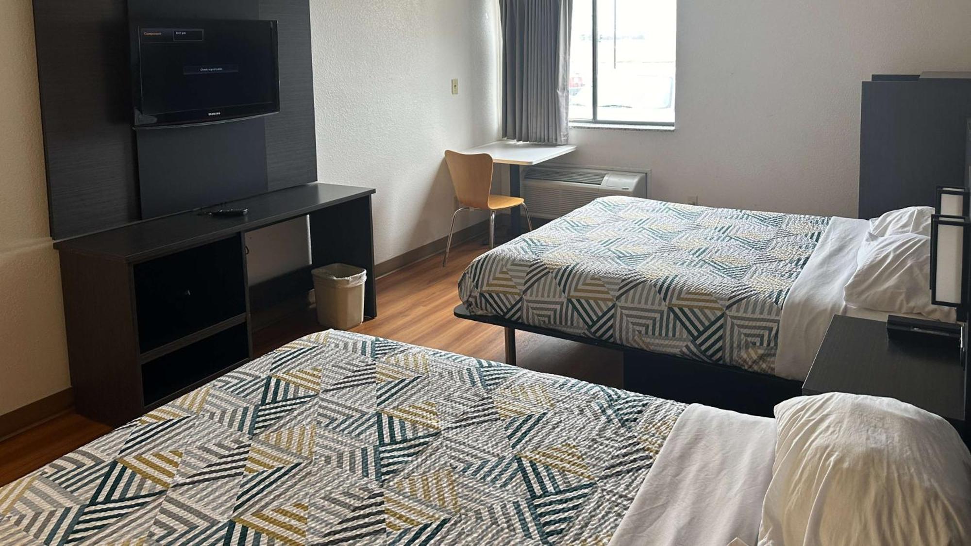 Motel 6-Waterloo, Ia Екстер'єр фото